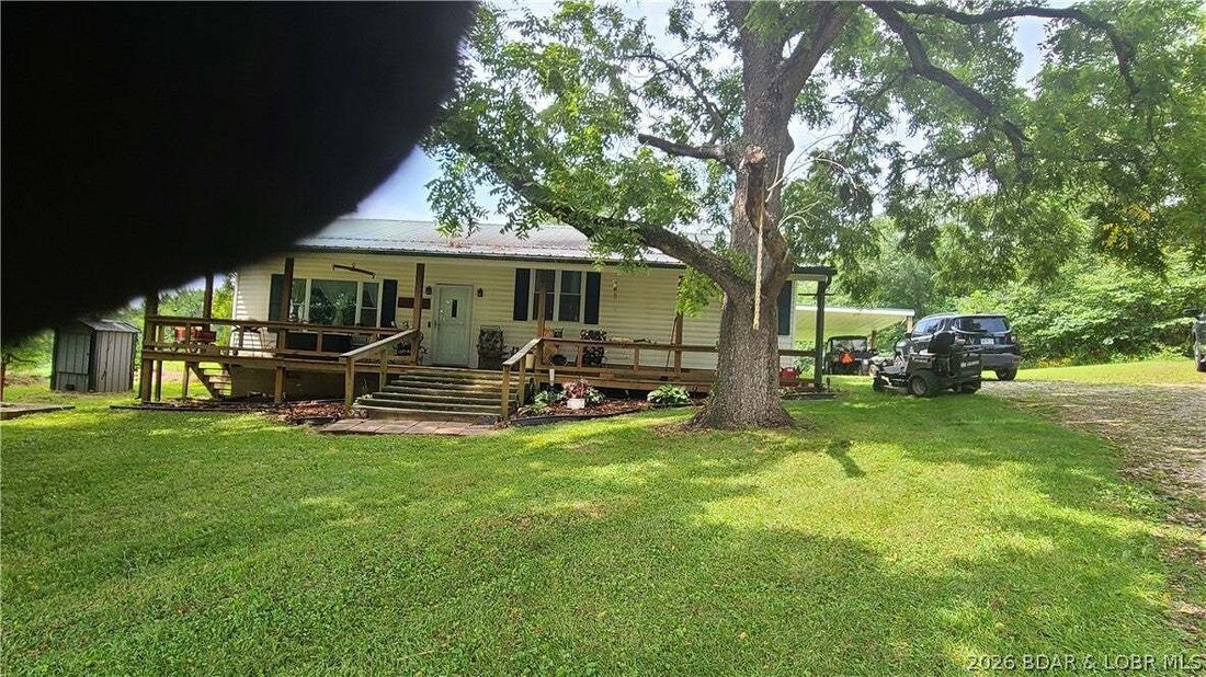 House in Versailles, Missouri, United States 3 - 18611733