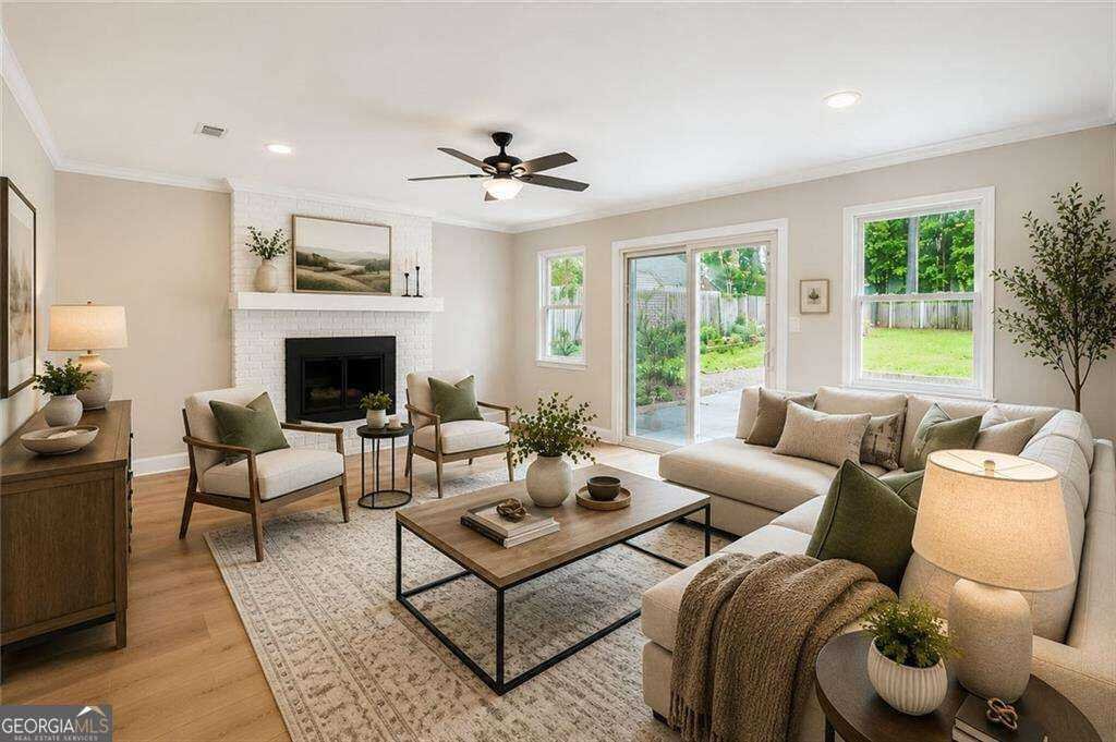 House in Roswell, Georgia, United States 2 - 18612021