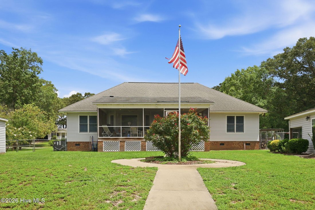 House in Washington, North Carolina, United States 1 - 18615315