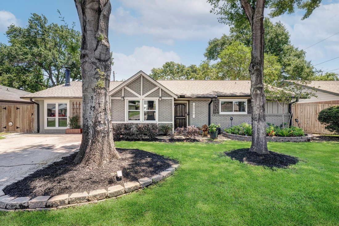 House in Houston, Texas, United States 3 - 18613381