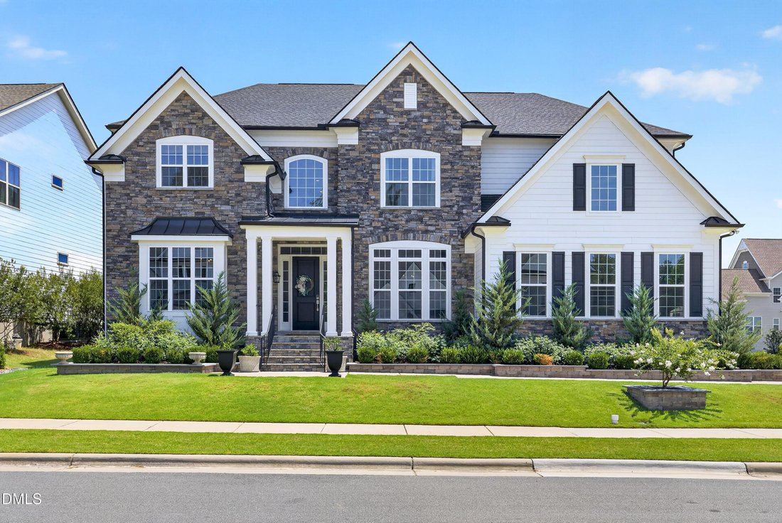 House in Apex, North Carolina, United States 1 - 18611105