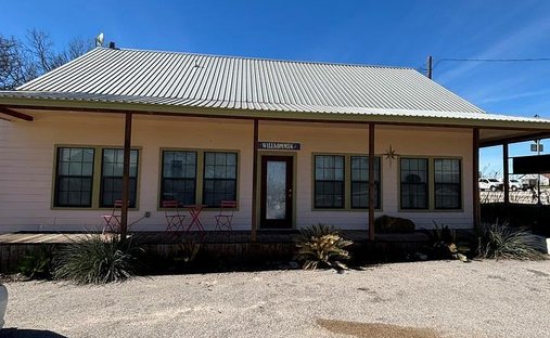 House in Walburg, Texas, United States 1