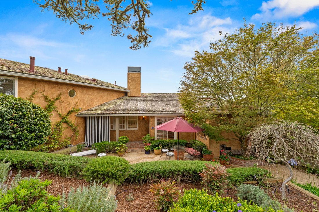 House in Carmel-by-the-Sea, California, United States 2 - 18611414