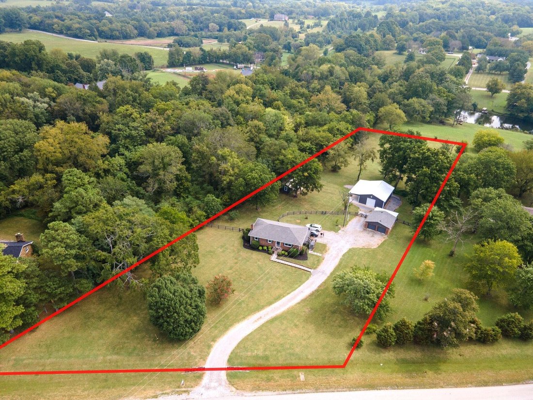 House in Lebanon, Tennessee, United States 2 - 18609867