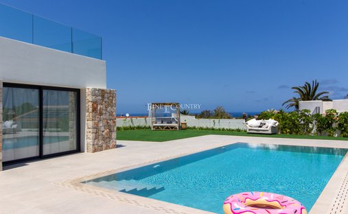Villa in Denia, Valencian Community, Spain 1