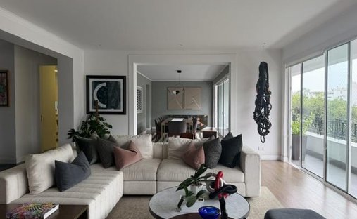 Appartamento in Lima, Belarus 1