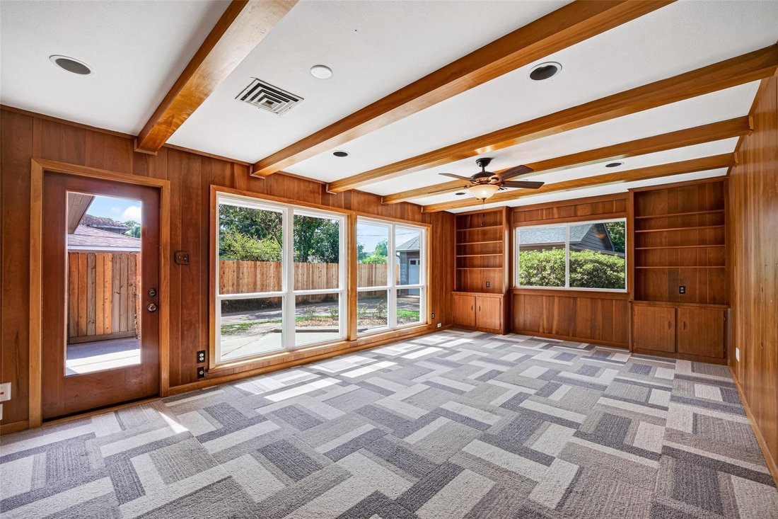 House in Houston, Texas, United States 5 - 18613377