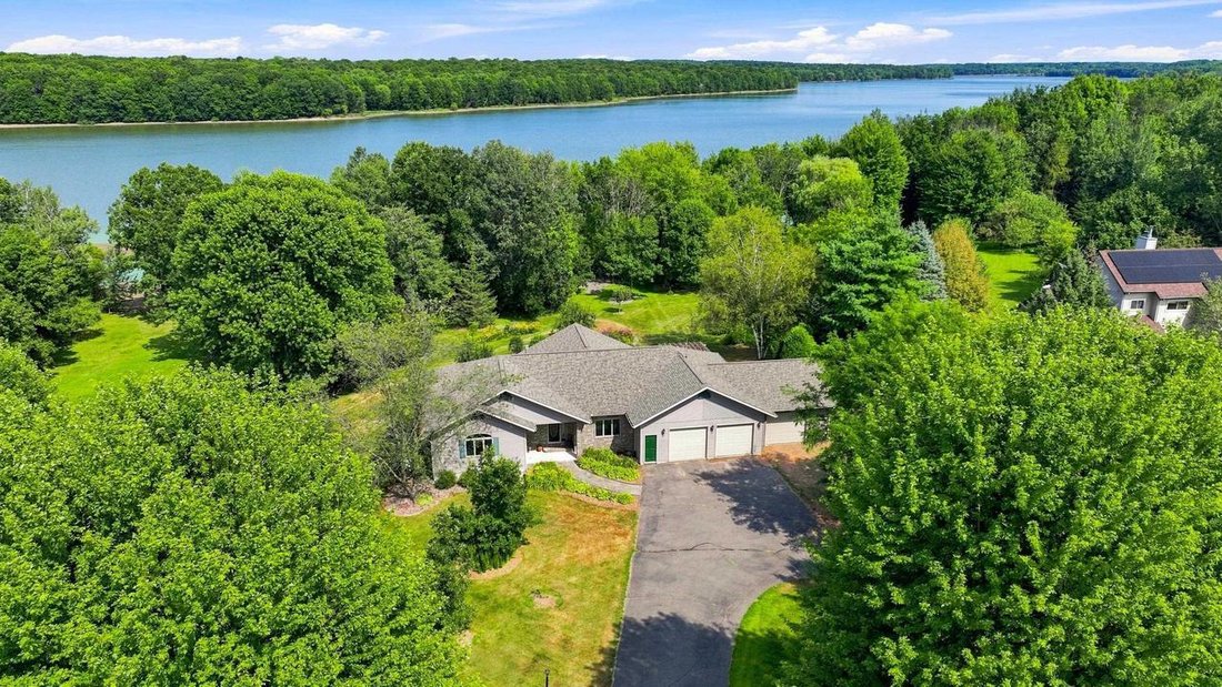 House in Auburndale, Wisconsin, United States 1 - 18609097