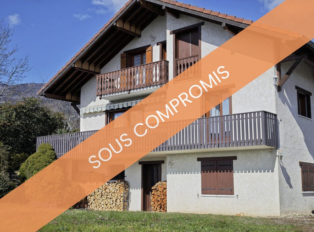 Maison à Saint-Jean-de-Gonville, Auvergne-Rhône-Alpes, France 1 - 18578740