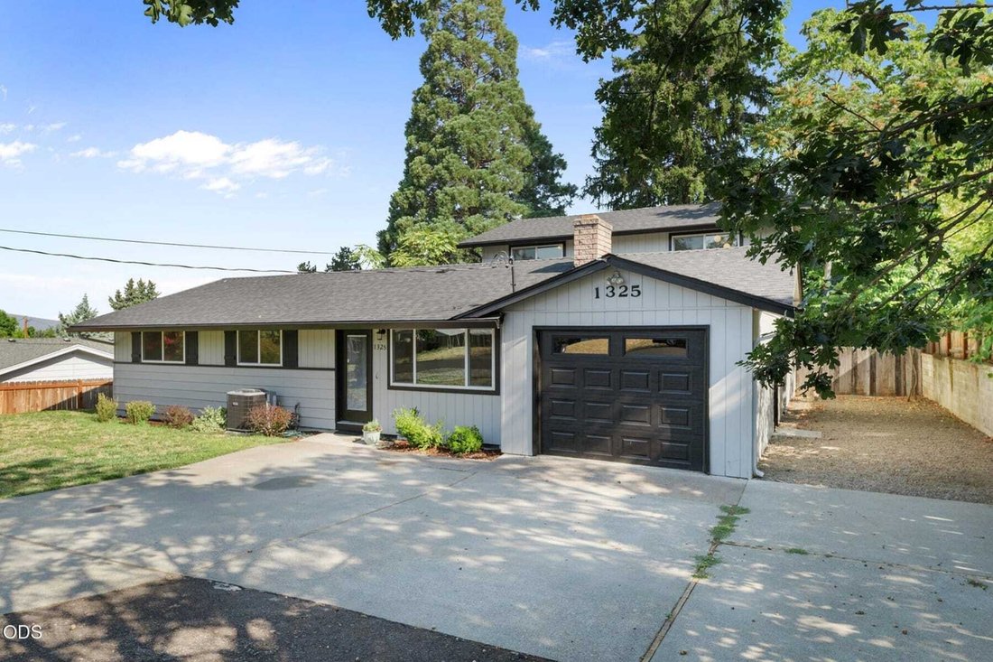 House in Medford, Oregon, United States 2 - 18613534