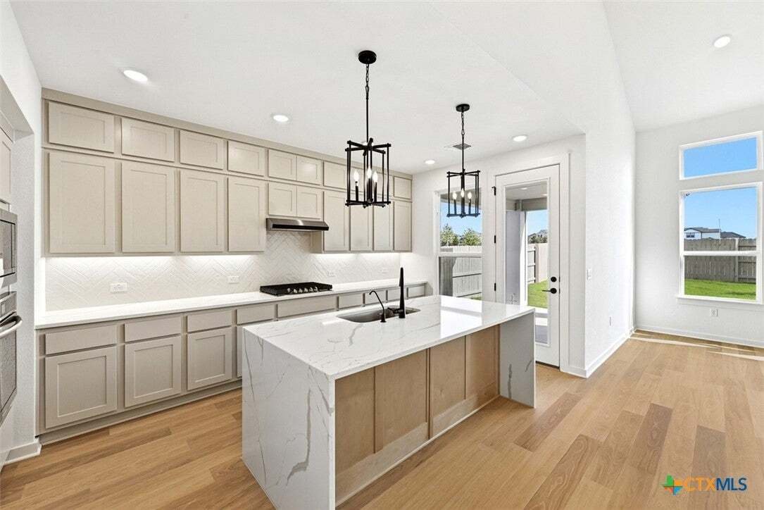 House in Austin, Texas, United States 5 - 17304958