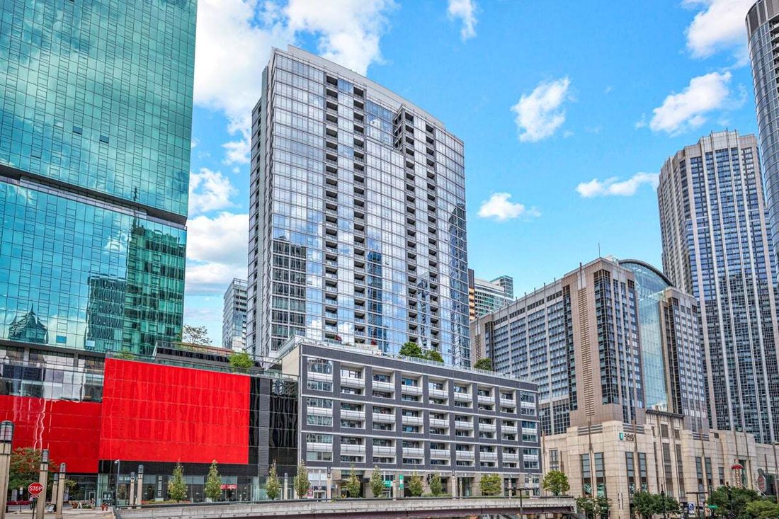 Condo in Chicago, Illinois, United States 2 - 18612667