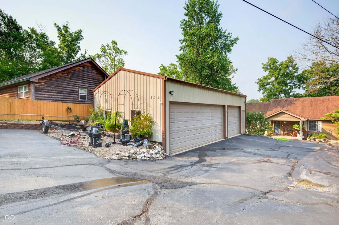House in Nineveh, Indiana, United States 5 - 18609108