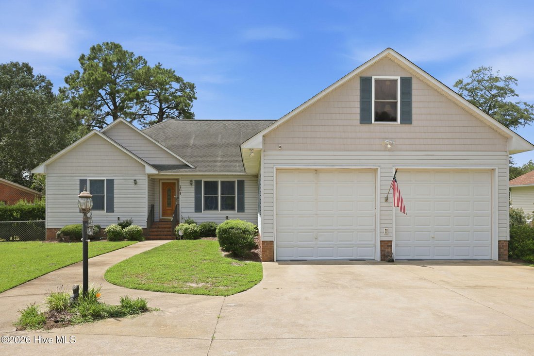 House in Washington, North Carolina, United States 2 - 18615315