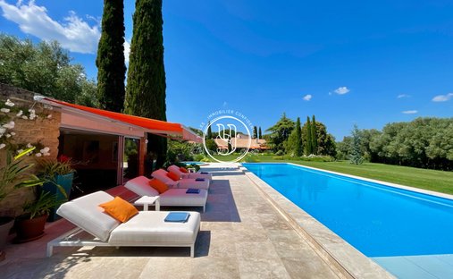 Villa a Uzès, Occitania, Francia 1