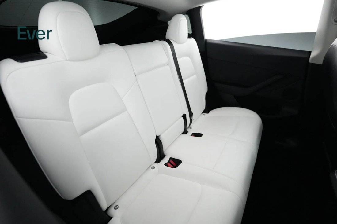 Suv in San Francisco, CA, United States 5 - 18256380