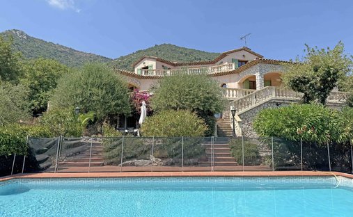 Villa in Gattières, Provence-Alpes-Côte d'Azur, France 1
