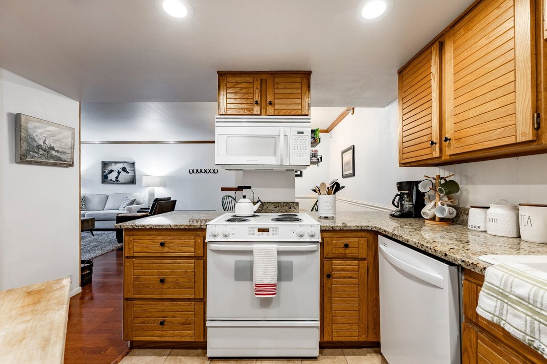 Condo in Park City, Utah, United States 5 - 18615031