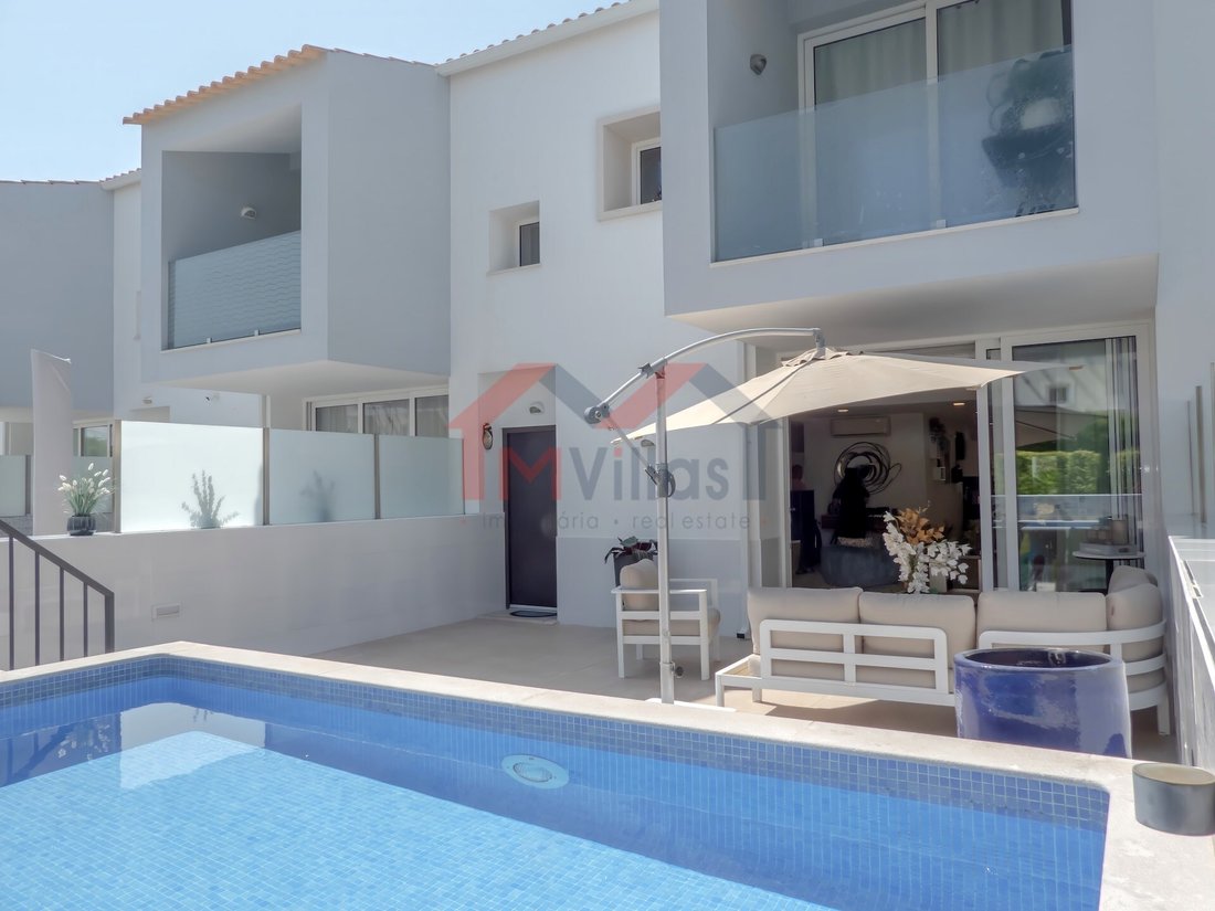 House in Olhos de Agua, Algarve, Portugal 1 - 18610725