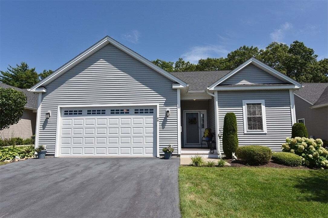 Condo in West Greenwich, Rhode Island, United States 1 - 18609135