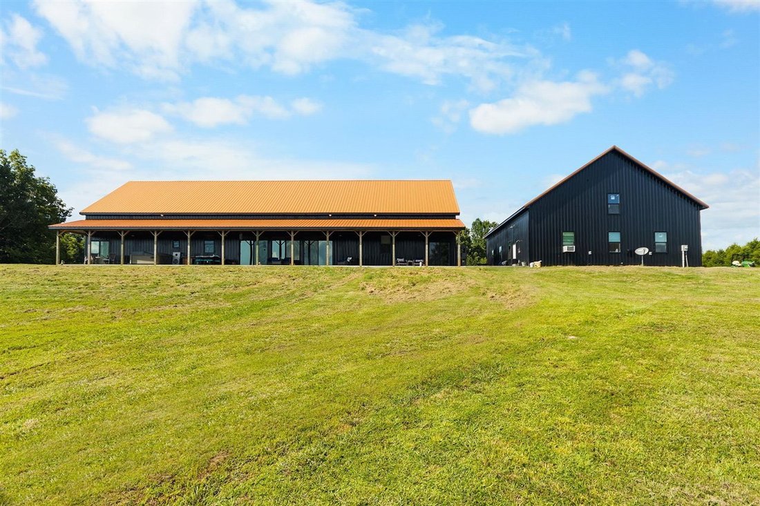 Farm Ranch in Columbia, Kentucky, United States 1 - 18611488