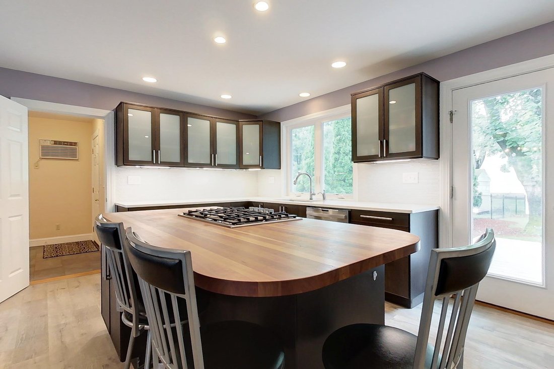 House in Nashua, New Hampshire, United States 3 - 18609728