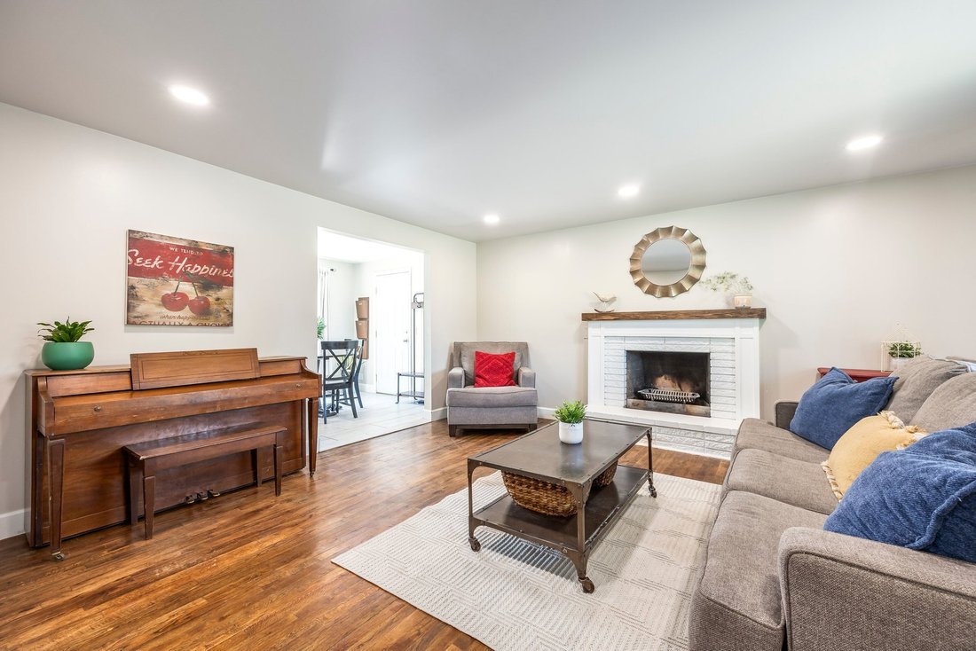 House in North Salt Lake, Utah, United States 2 - 18610933