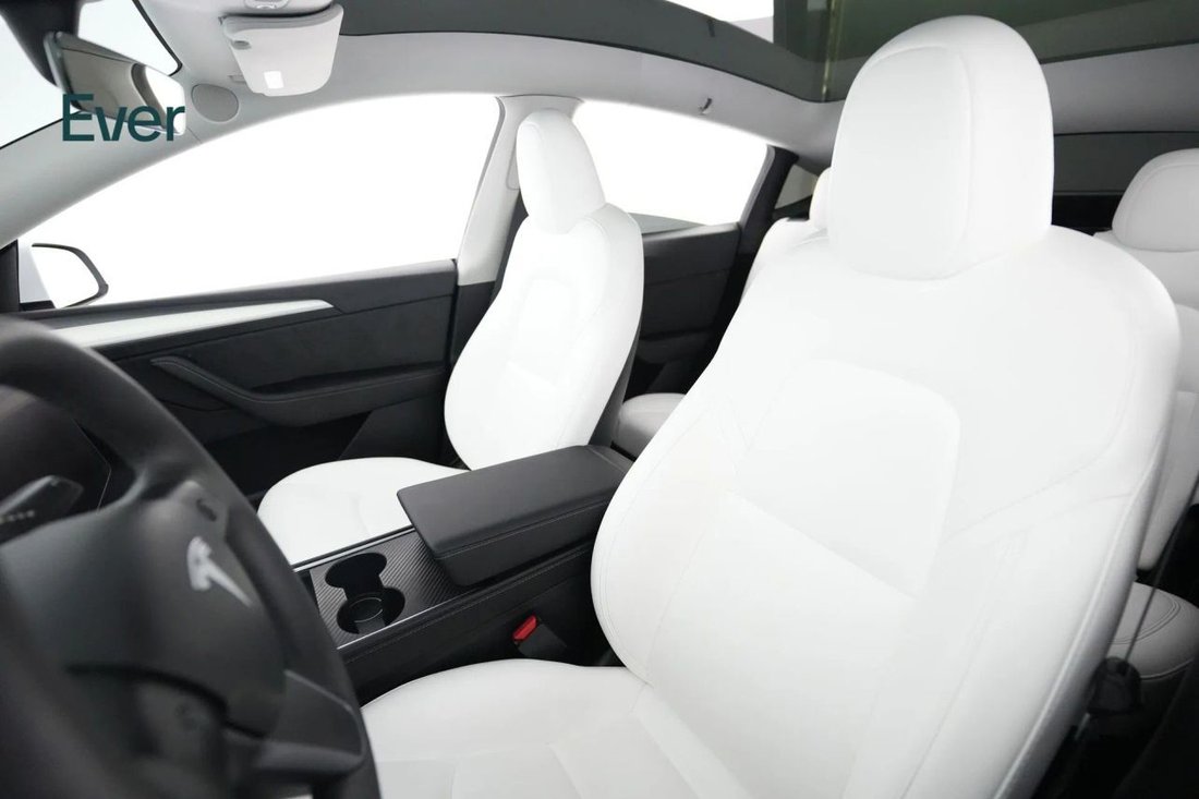 Suv in San Francisco, CA, United States 4 - 18256380