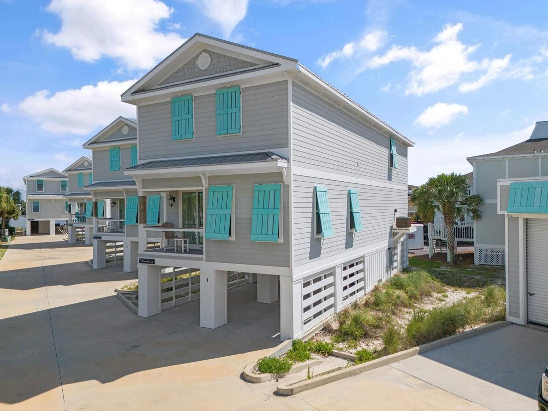 House in Pensacola, Florida, United States 2 - 17256441