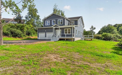 House in Marlboro, New York, United States 1