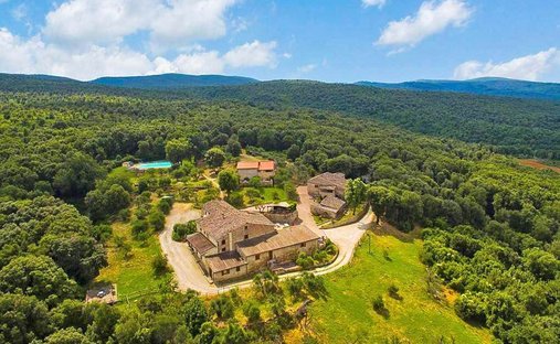 Country House in Casole d'Elsa, Tuscany, Italy 1