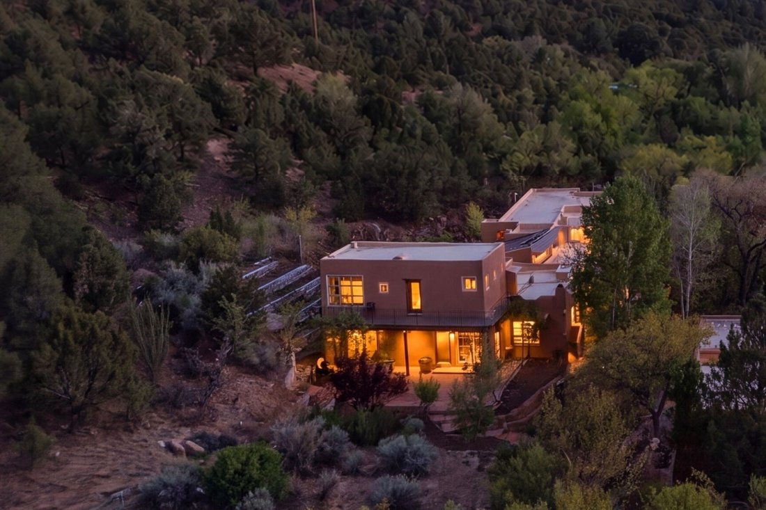 House in Santa Fe, New Mexico, United States 1 - 18031574