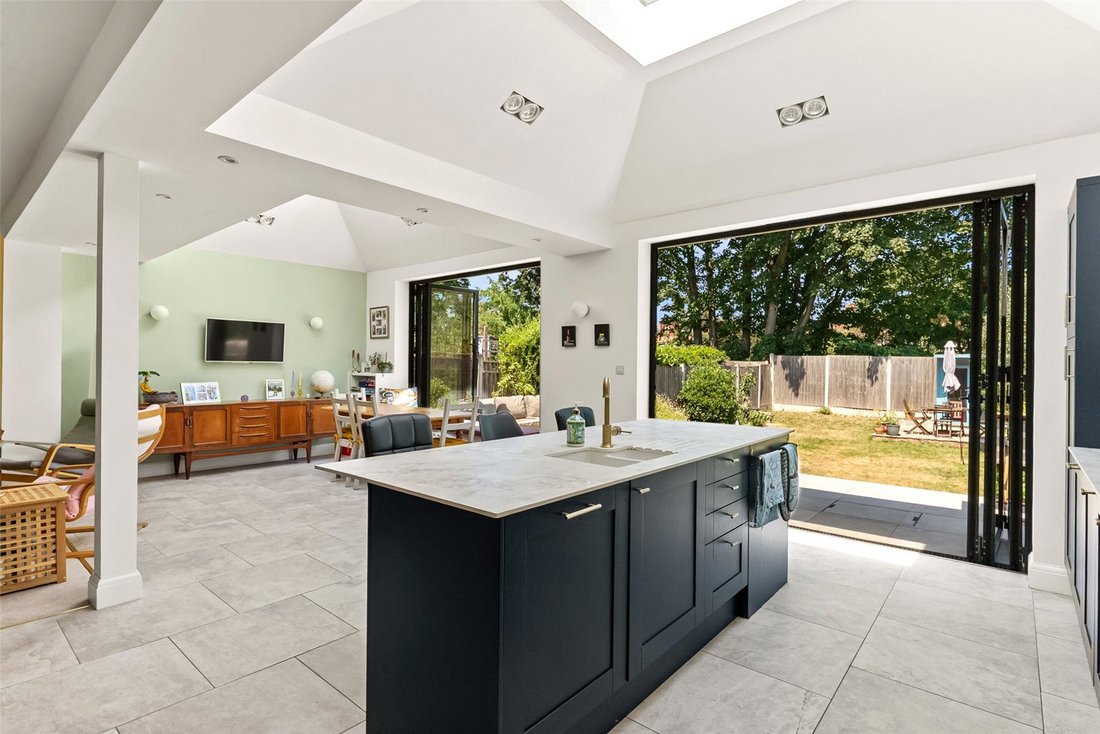 House in Whitton, Richmond Upon Thames, England 2 - 18611675