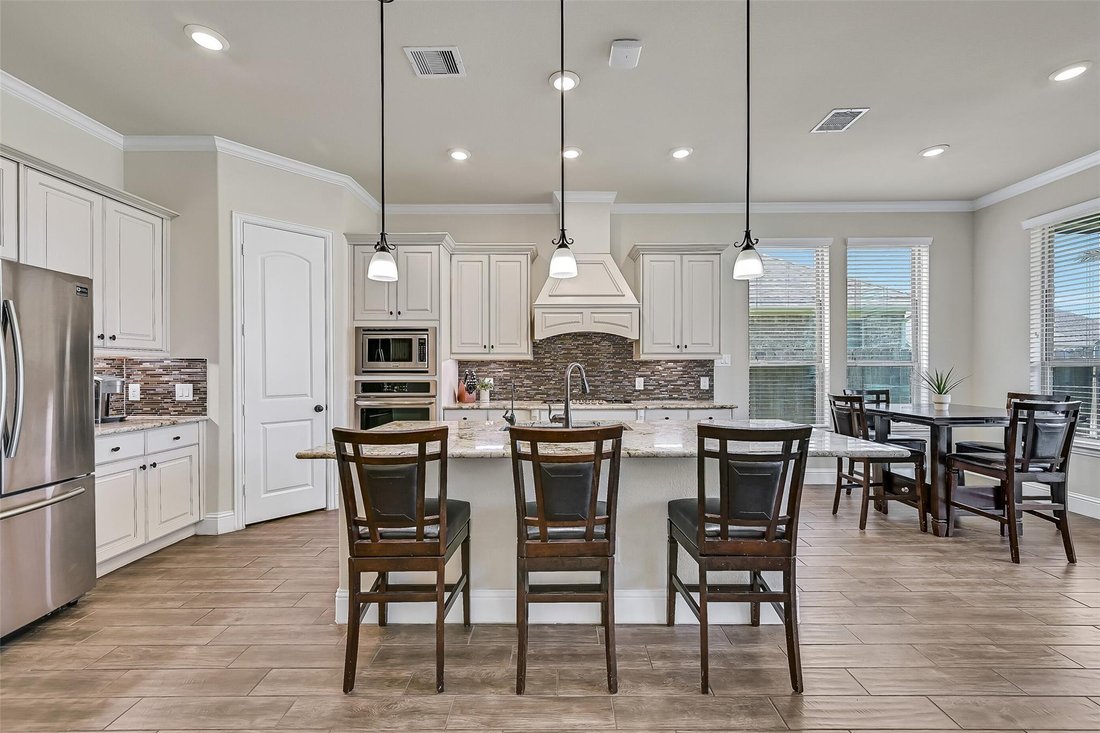 House in Friendswood, Texas, United States 3 - 18610189