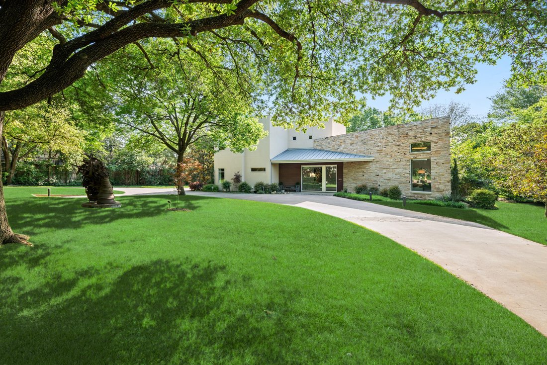 House in Dallas, Texas, United States 1 - 18610357