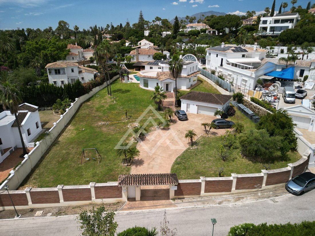 Villa in Estepona, Andalusia, Spain 3 - 18404807