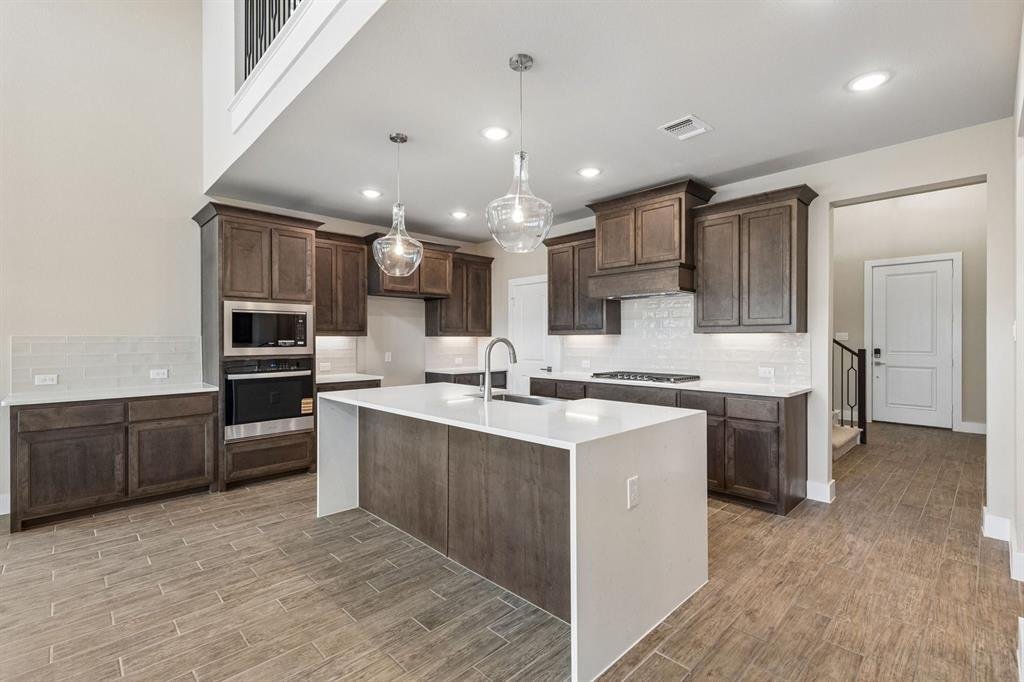 House in Fort Worth, Texas, United States 3 - 18615774