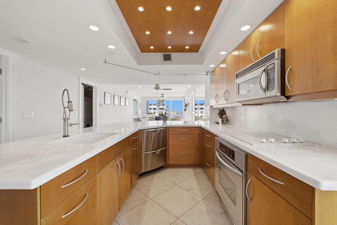 Condo in West Palm Beach, Florida, United States 3 - 18613576
