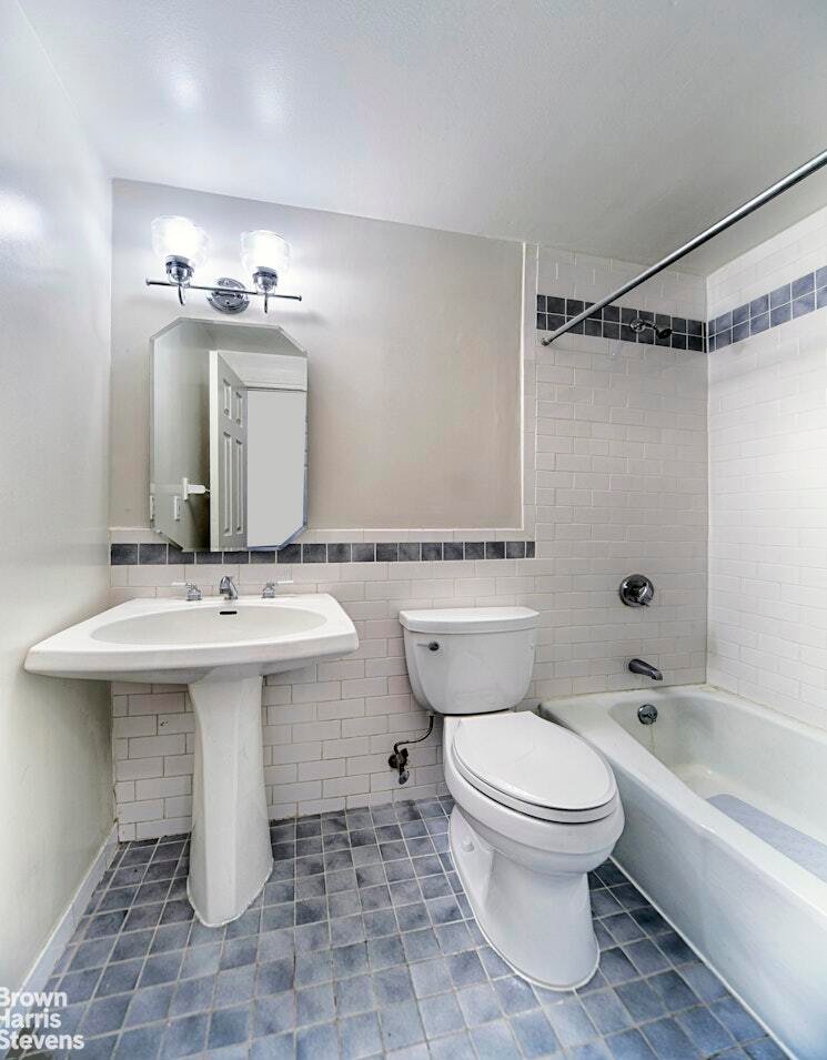 Condo in New York, New York, United States 4 - 18611894