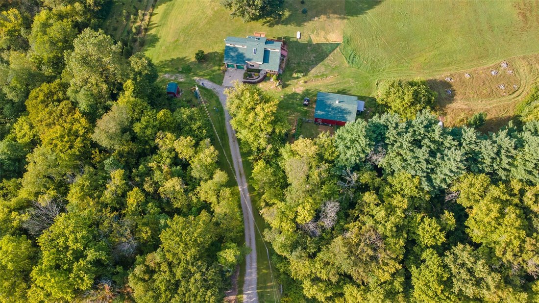 House in Columbiaville, Michigan, United States 3 - 16191548