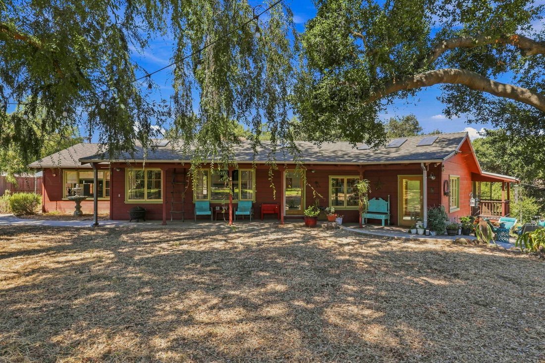 House in Ojai, California, United States 1 - 18610377