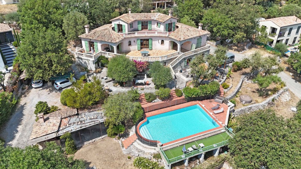 Villa in Gattières, Provence-Alpes-Côte d'Azur, France 2 - 18612199