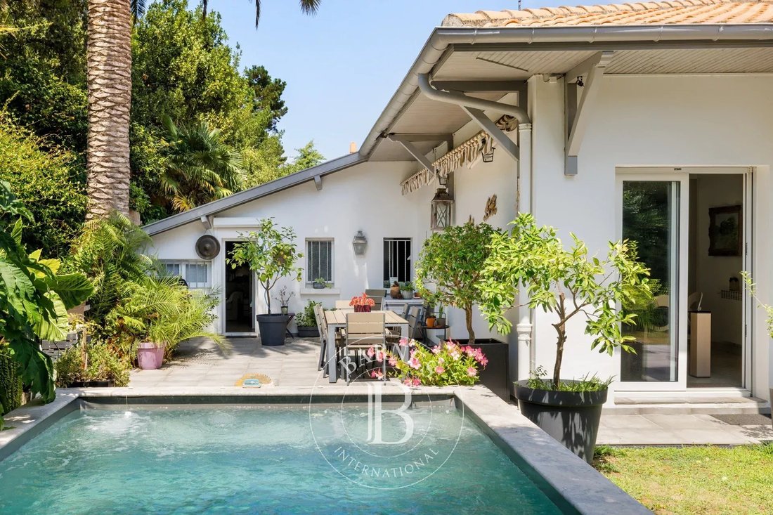 House in Anglet, Nouvelle-Aquitaine, France 1 - 18610320