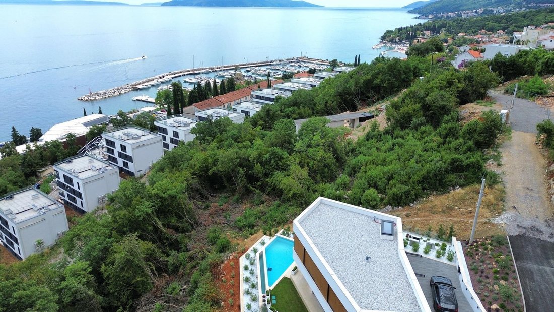 Villa in Grad Opatija, Primorje-Gorski Kotar County, Croatia 2 - 18613993