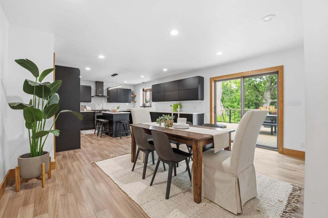 House in Pewaukee, Wisconsin, United States 5 - 18551146