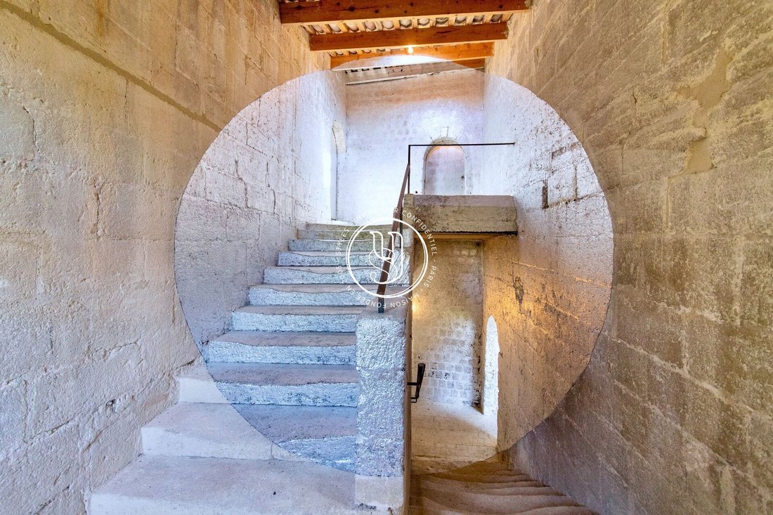 Villa in Uzès, Occitania, France 5 - 18610427