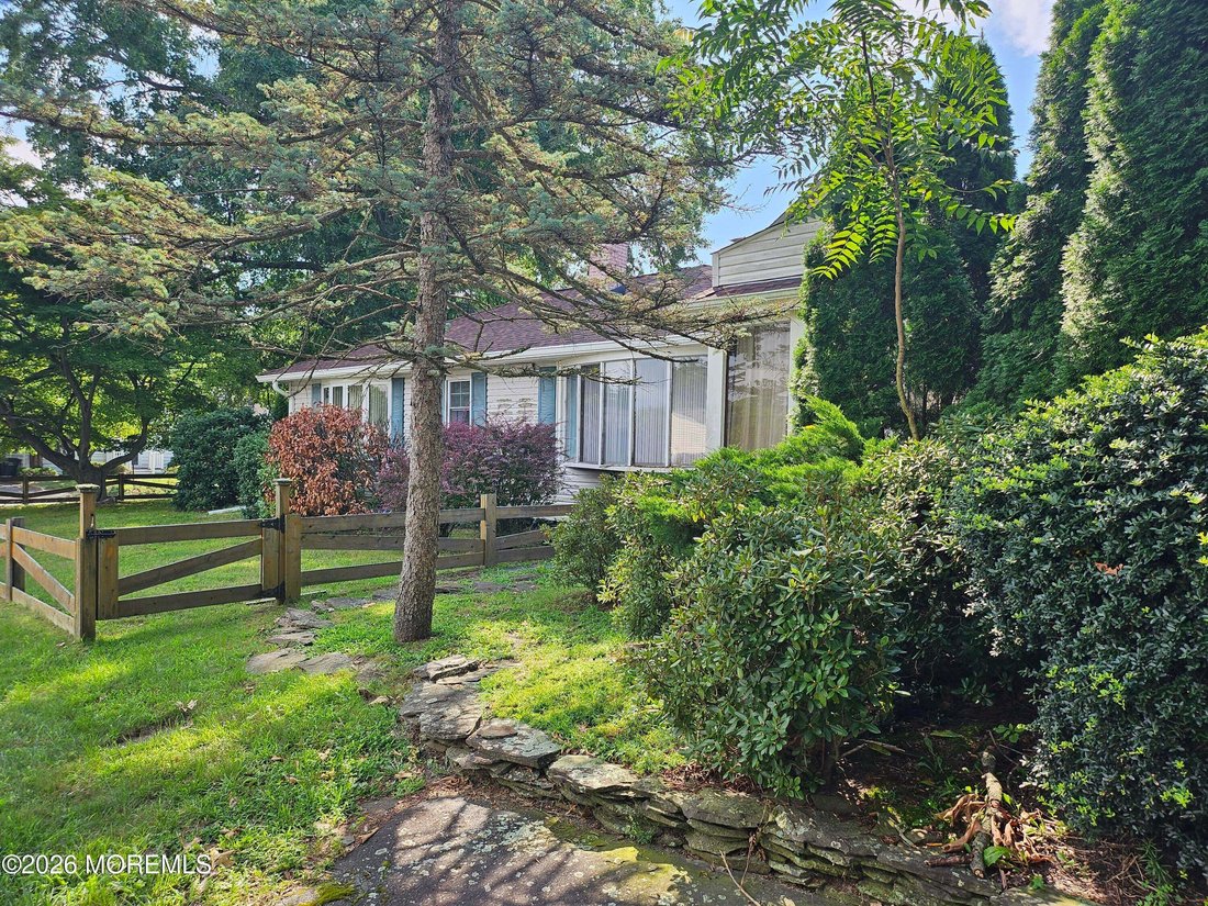 House in Oakhurst, New Jersey, United States 5 - 18611650