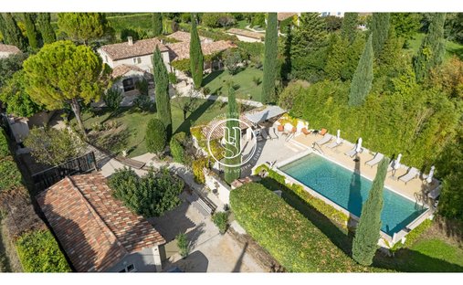 Villa in Maussane-les-Alpilles, Provence-Alpes-Côte d'Azur, France 1