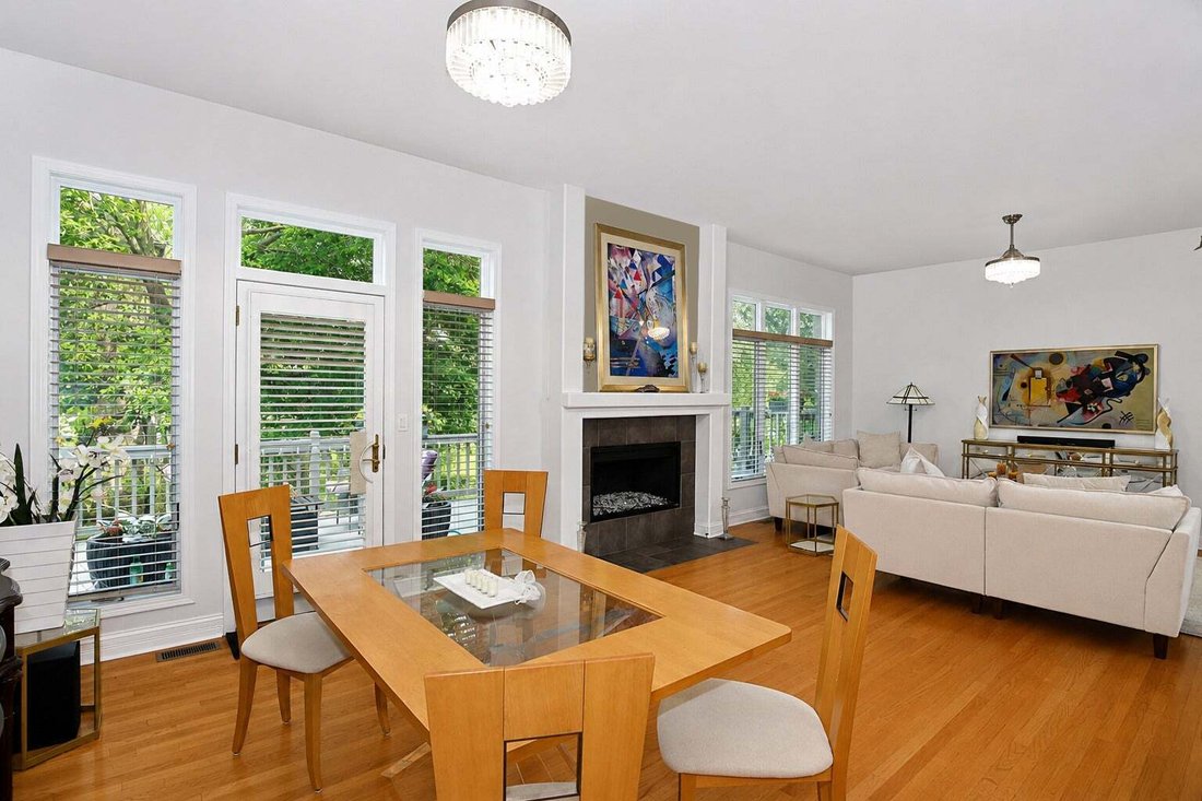 Townhouse in Palatine, Illinois, United States 5 - 18612750