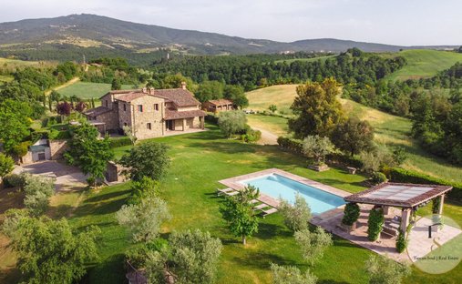 Country House in Piegaro, Umbria, Italy 1